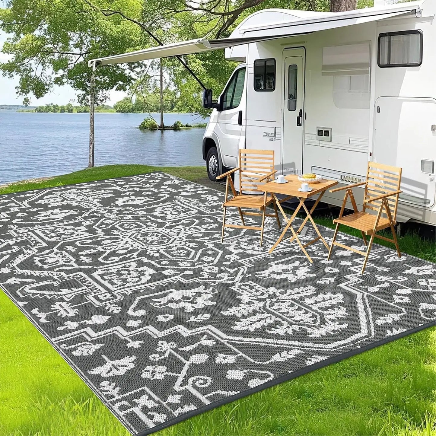 TWISTER.CK Waterproof Outdoor Area Rug Stain Resistant Patio Mat