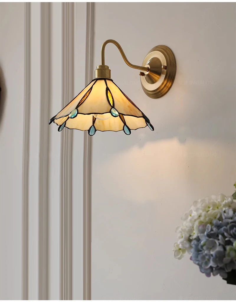 New Retro Copper Tiffany Wall Lamp Simple Reading Light Hanging Villa Bedroom Corridor Living Room Decorative Light Chandeliers