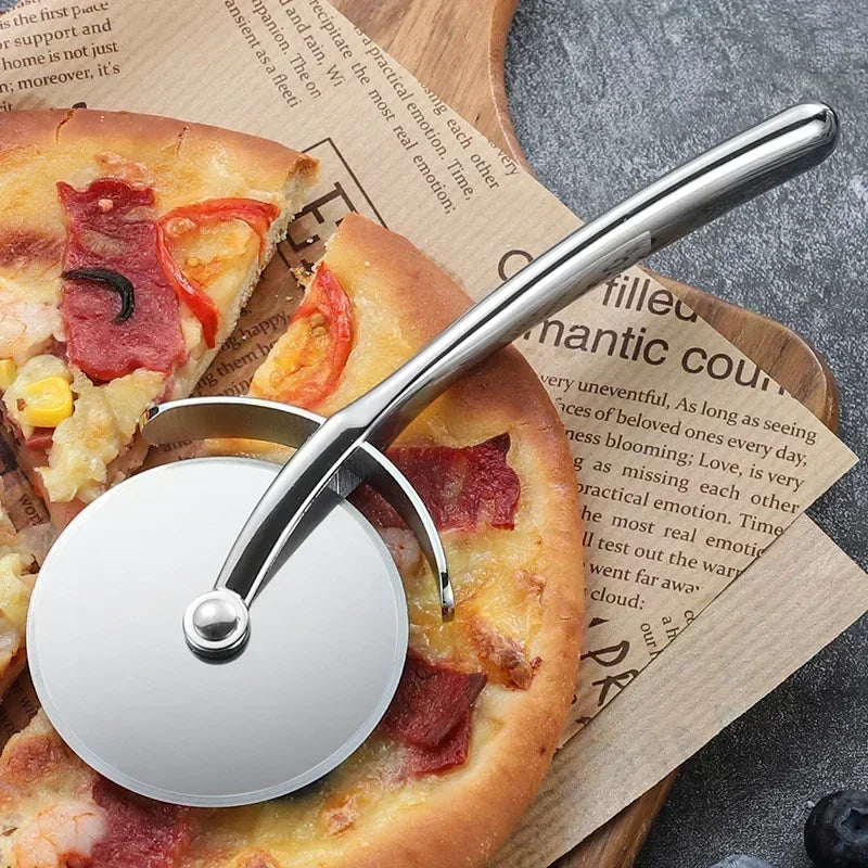 Stainless Steel Pizza Cutter Wheel With Zinc Alloy Handle