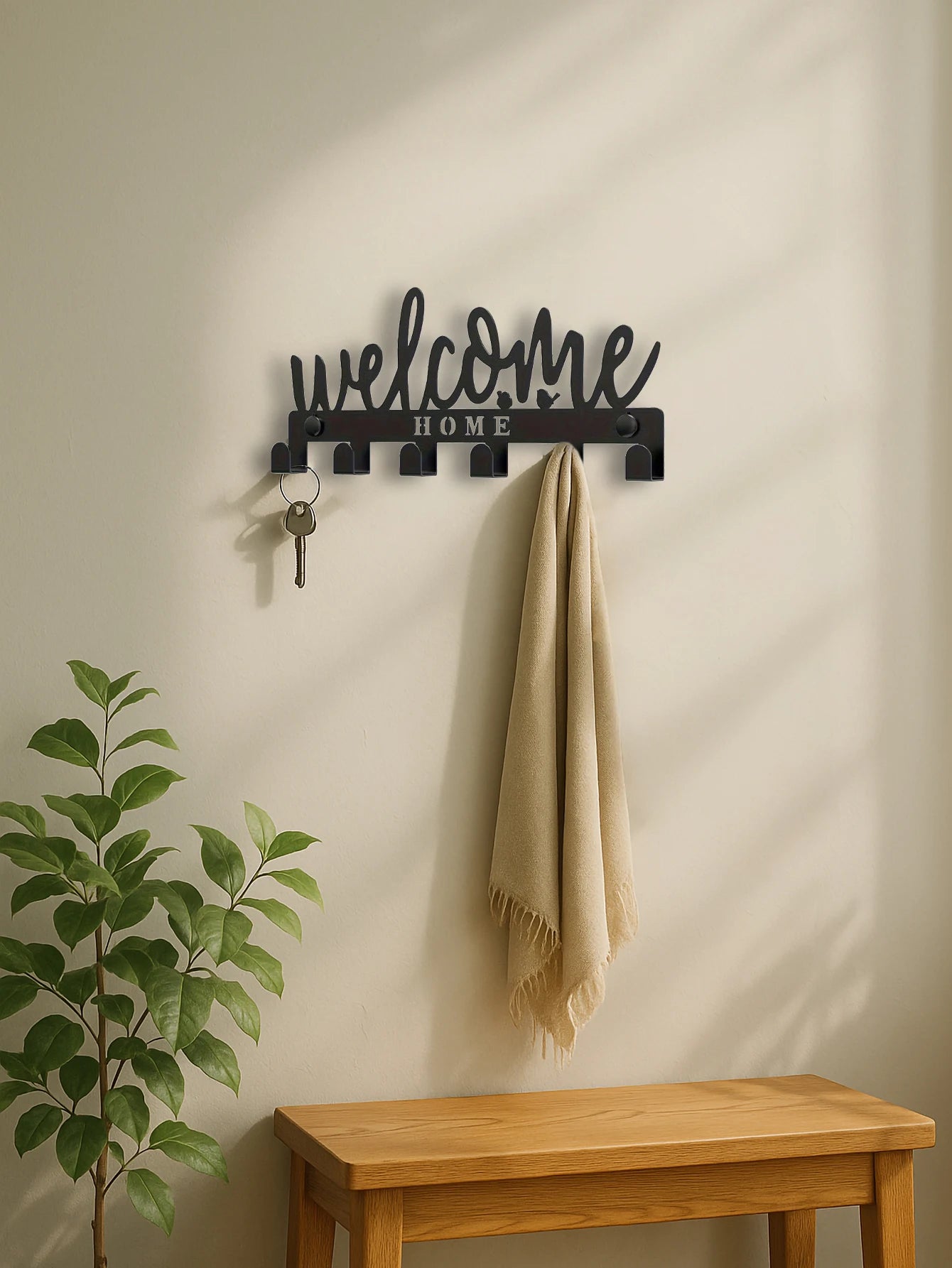 Elegant Welcome Key Holder With 8 Hooks Wall Organizer